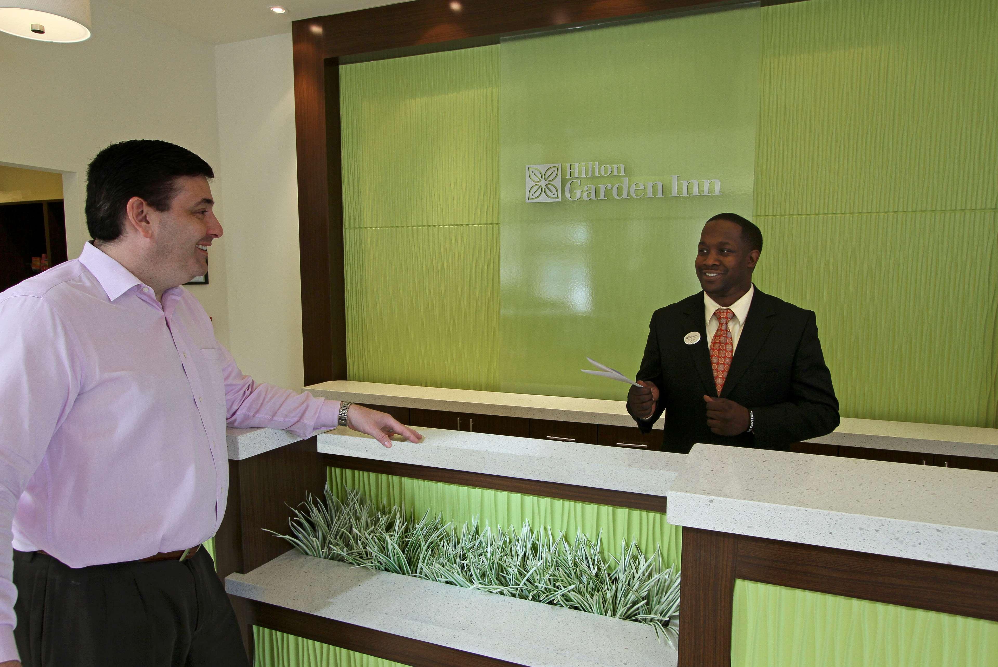 Hilton Garden Inn Covington/Mandeville Beltér fotó