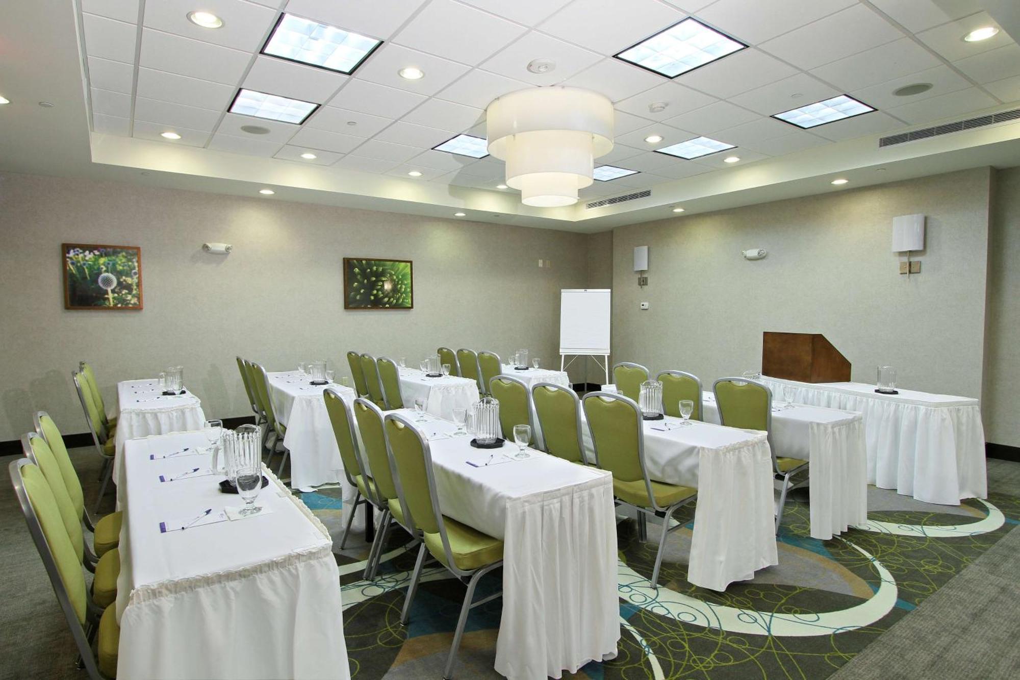Hilton Garden Inn Covington/Mandeville Kültér fotó